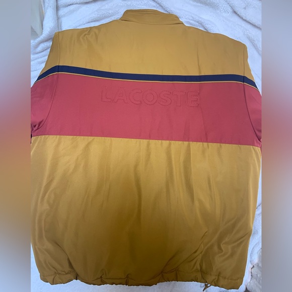 Supreme
x Lacoste padded half-zip jacket Fall/Winter 2019
New w/out tag. Size M - Picture 2 of 3